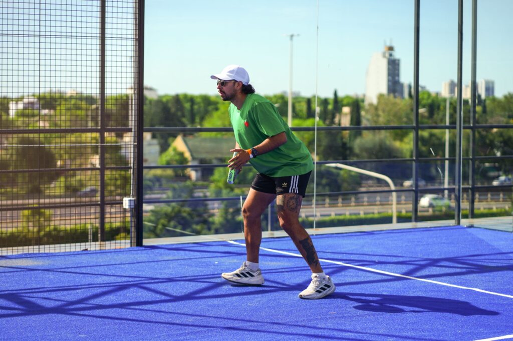 Pádel con skyline de Buenos Aires